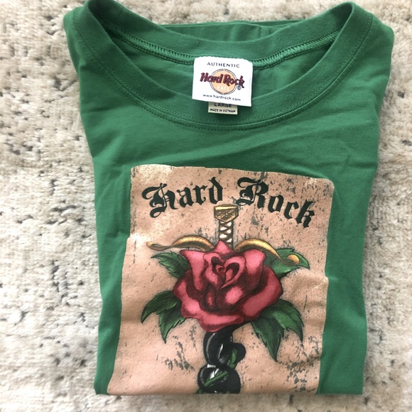 Tops - Cool hard rock tee